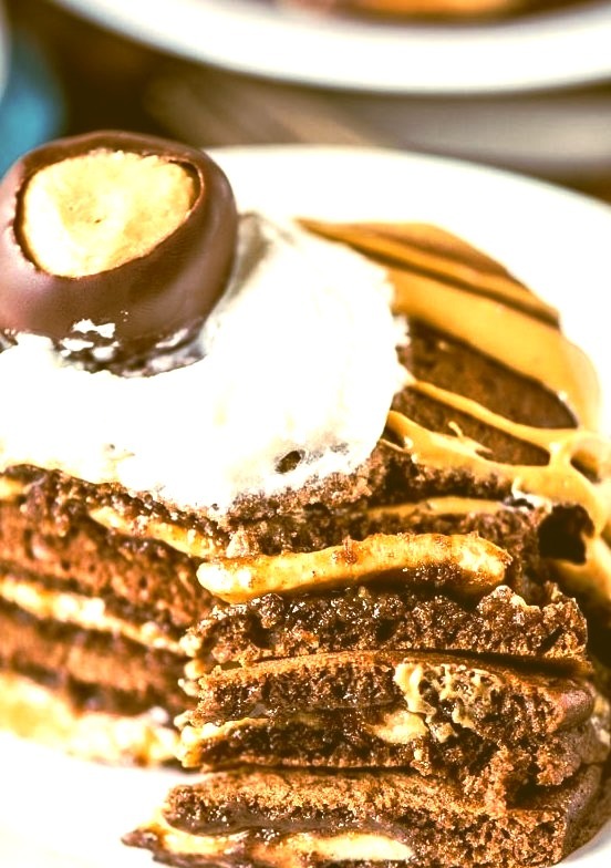 Chocolate Peanut Butter Pancakes {Buckeye Pancakes}